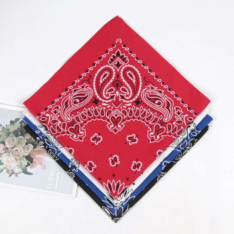 Bandana Quadrata in Cotone Ner - Cycling Zones recensione e prezzo